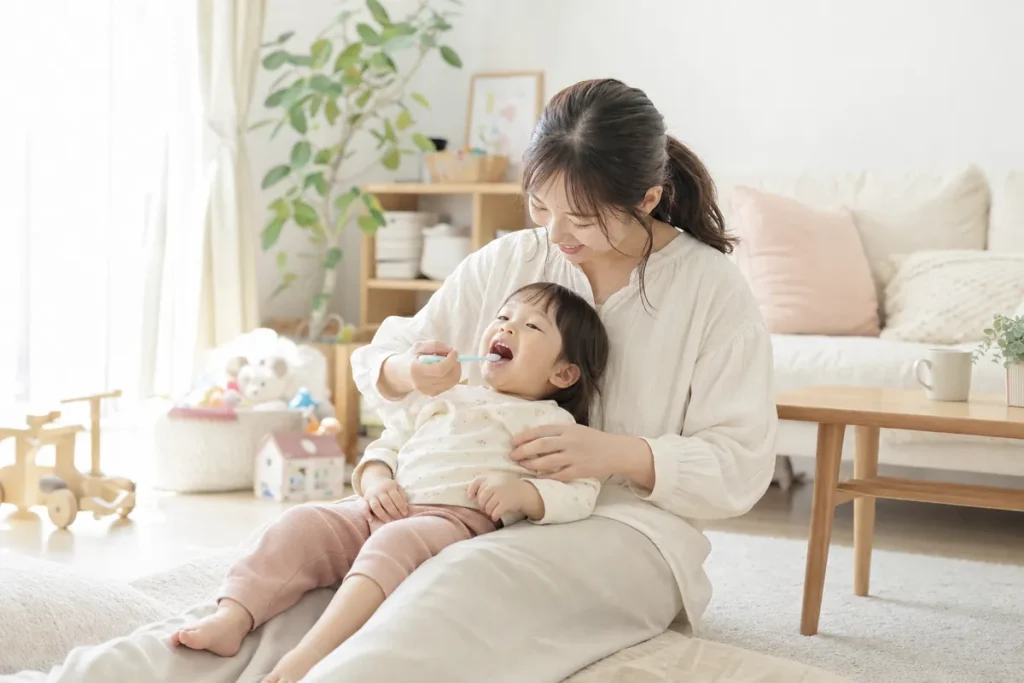 2歳が歯磨きを嫌がる理由は?仕上げ磨きがラクになる工夫7つ